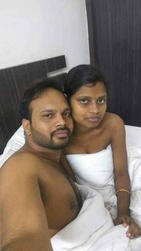Tamil-Couple-home-Se-7.jpg