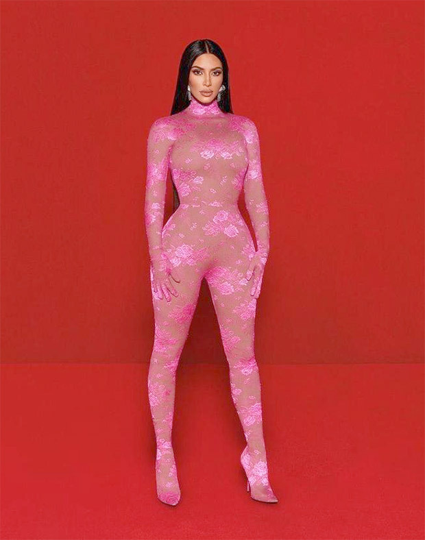 Kim-Kardashian-runs-a-case-for-pink-as-she-makes-a-Pinkalicious-appearance-5.jpg